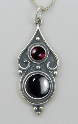 Sterling Silver Romantic Necklace in Hematite And Garnet